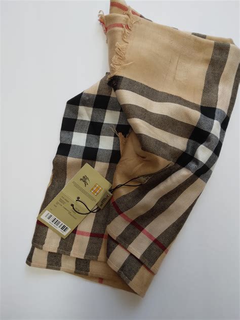 burberry scarf reddit